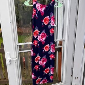 Pretty blue w pink roses tank dress